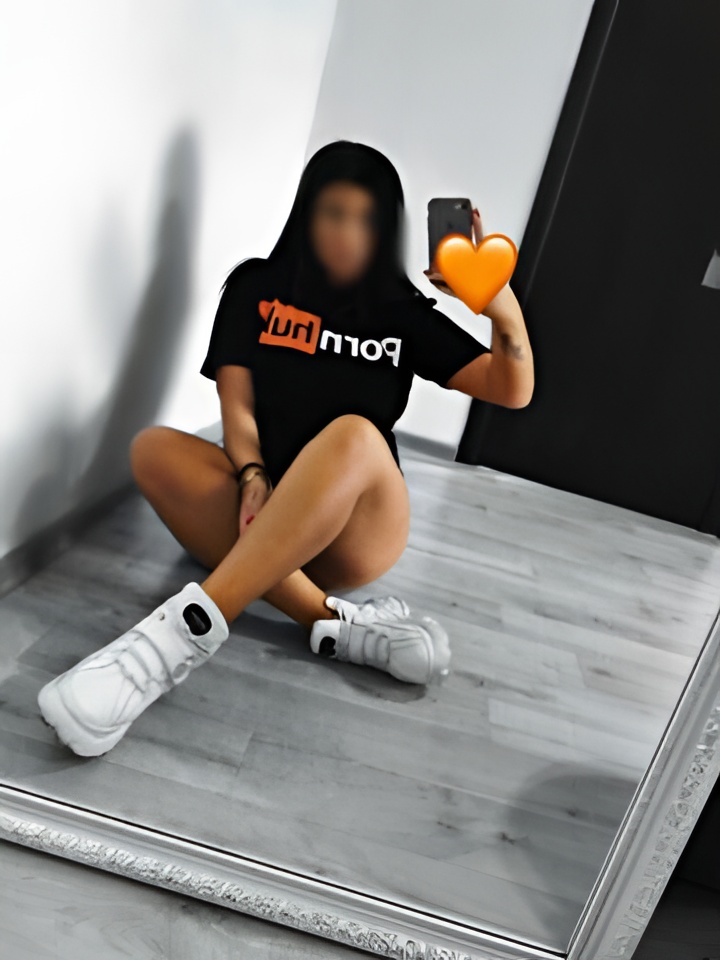 Индивидуалка Каролина, доступна для личного знакомства от 3000 руб