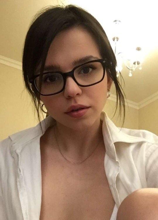 Олеся привлекальеная девушка из Красного села цена от 3000 руб