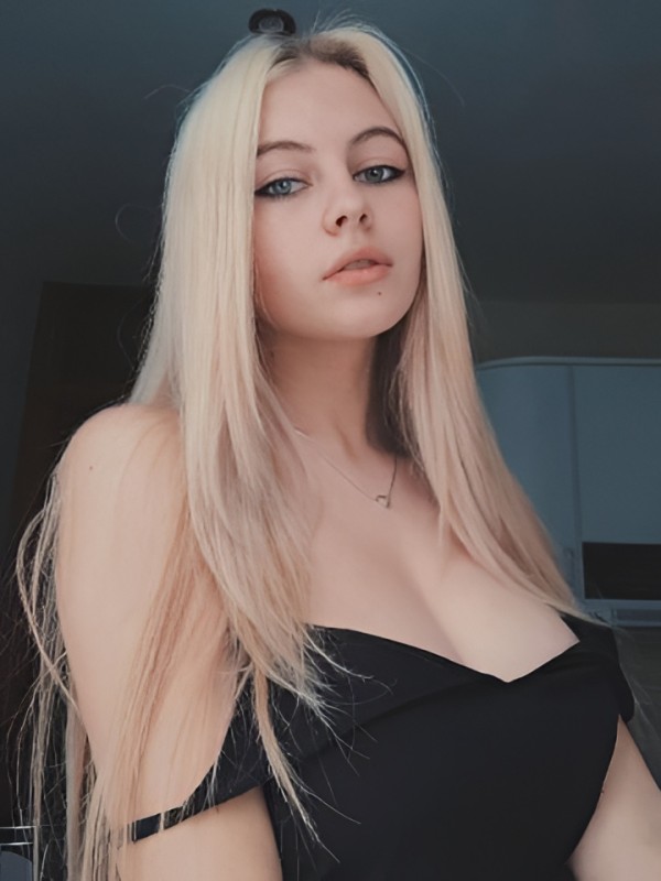 Далия привлекательная девушка из Красного села цена от 1500 руб