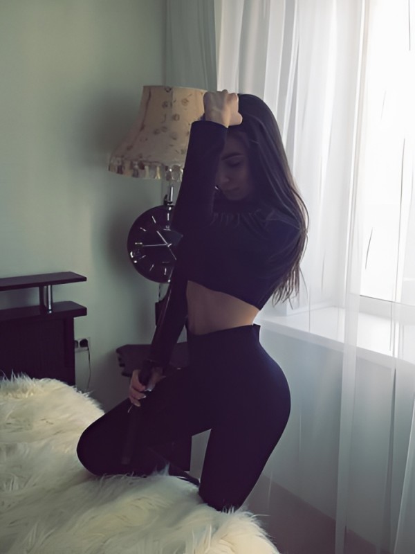 Фаина привлекательная девушка из Красного села цена от 5000 руб