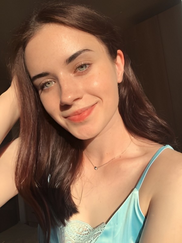 Лилия привлекательная девушка из Красного села цена от 2500 руб