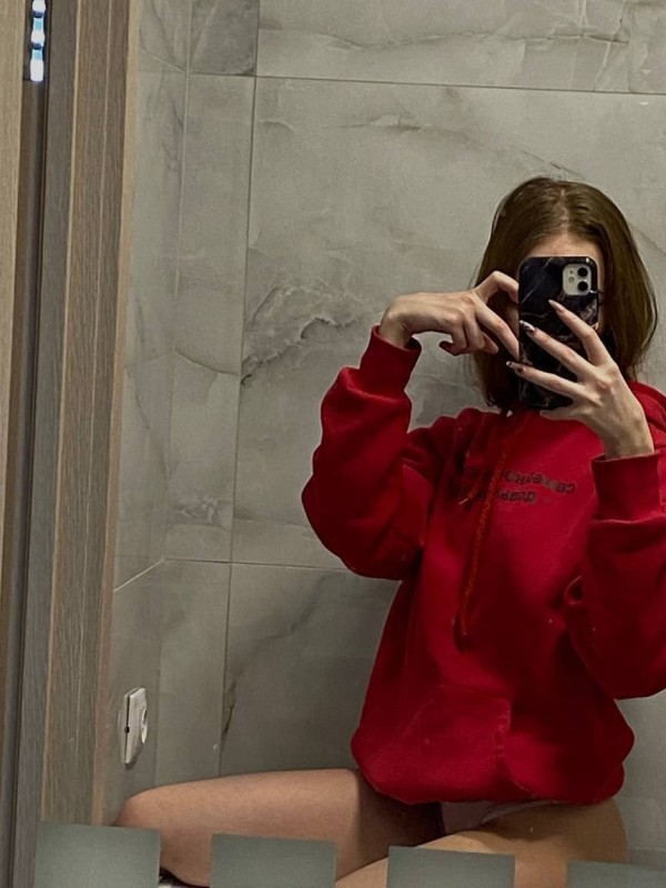 Надя привлекательная девушка из Красного села цена от 3000 руб